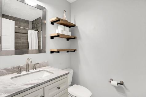 128 Dahlia Lane Indianapolis IN 46217