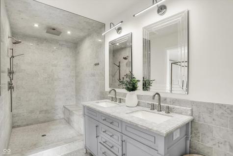 128 Dahlia Lane Indianapolis IN 46217