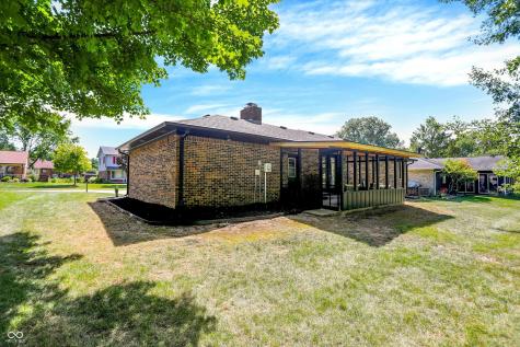 128 Dahlia Lane Indianapolis IN 46217