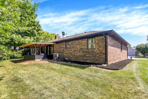 128 Dahlia Lane Indianapolis IN 46217