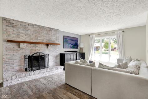 128 Dahlia Lane Indianapolis IN 46217