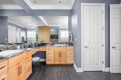 4328 Heyward Lane Indianapolis IN 46250