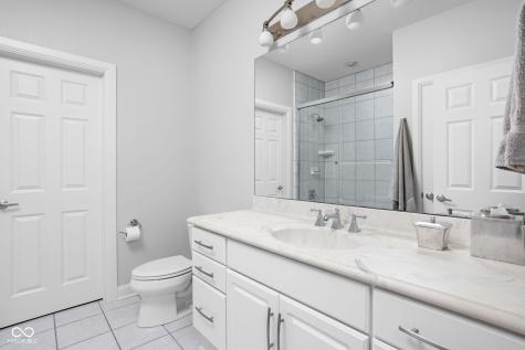 4328 Heyward Lane Indianapolis IN 46250