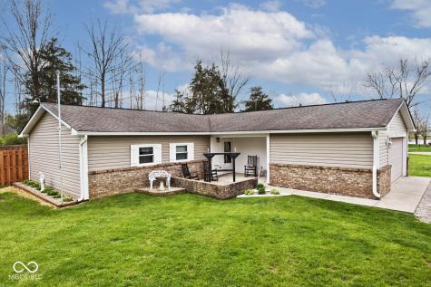 136 Gettysburg Coatesville IN 46121
