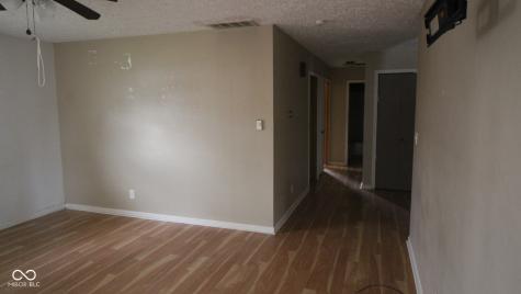 1014 Gaiser Drive Seymour IN 47274