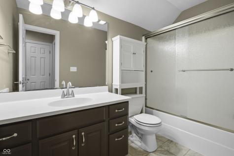 6031 Turtle Bay Parkway Columbus IN 47201