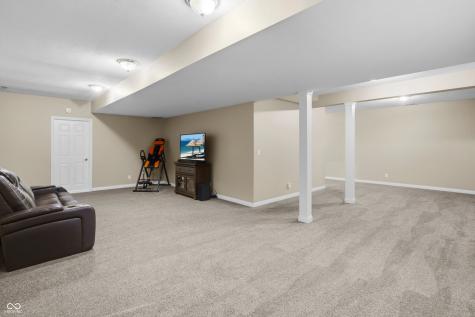 6031 Turtle Bay Parkway Columbus IN 47201