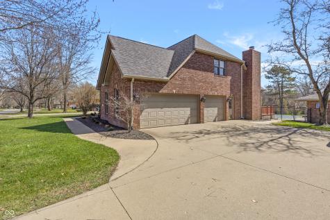 6031 Turtle Bay Parkway Columbus IN 47201