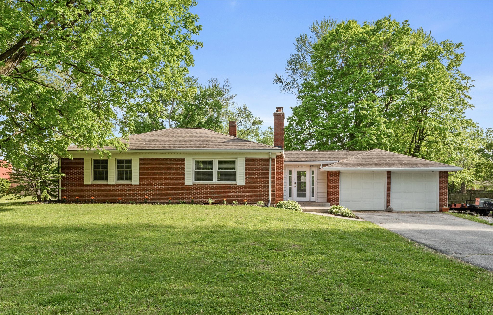 911 Woodhill Drive Indianapolis IN 46227