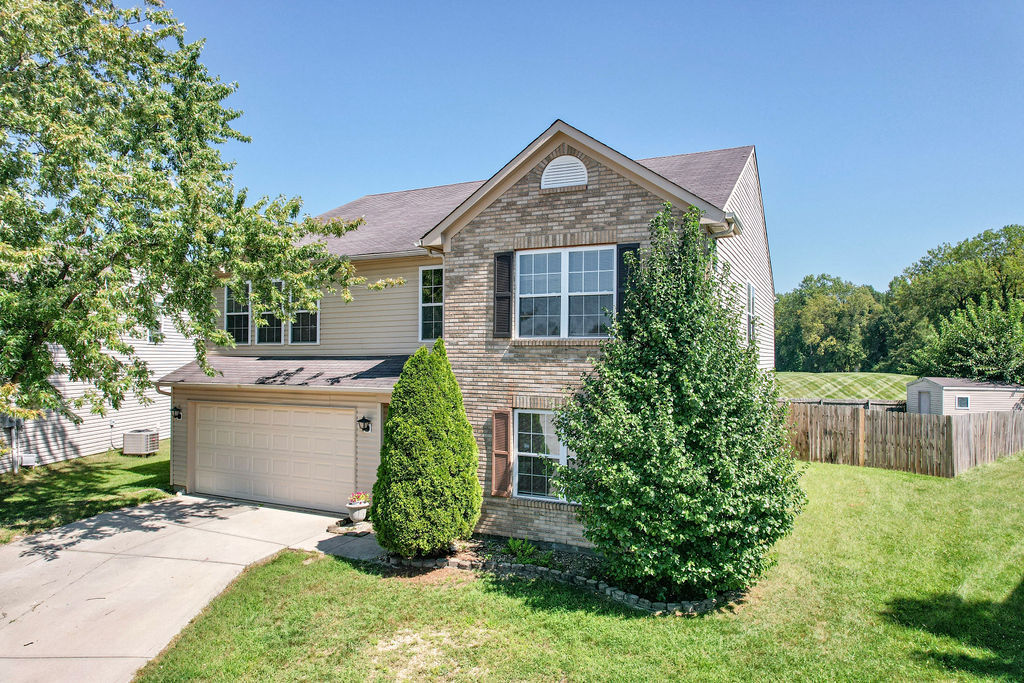 541 Helm Drive Avon IN 46123
