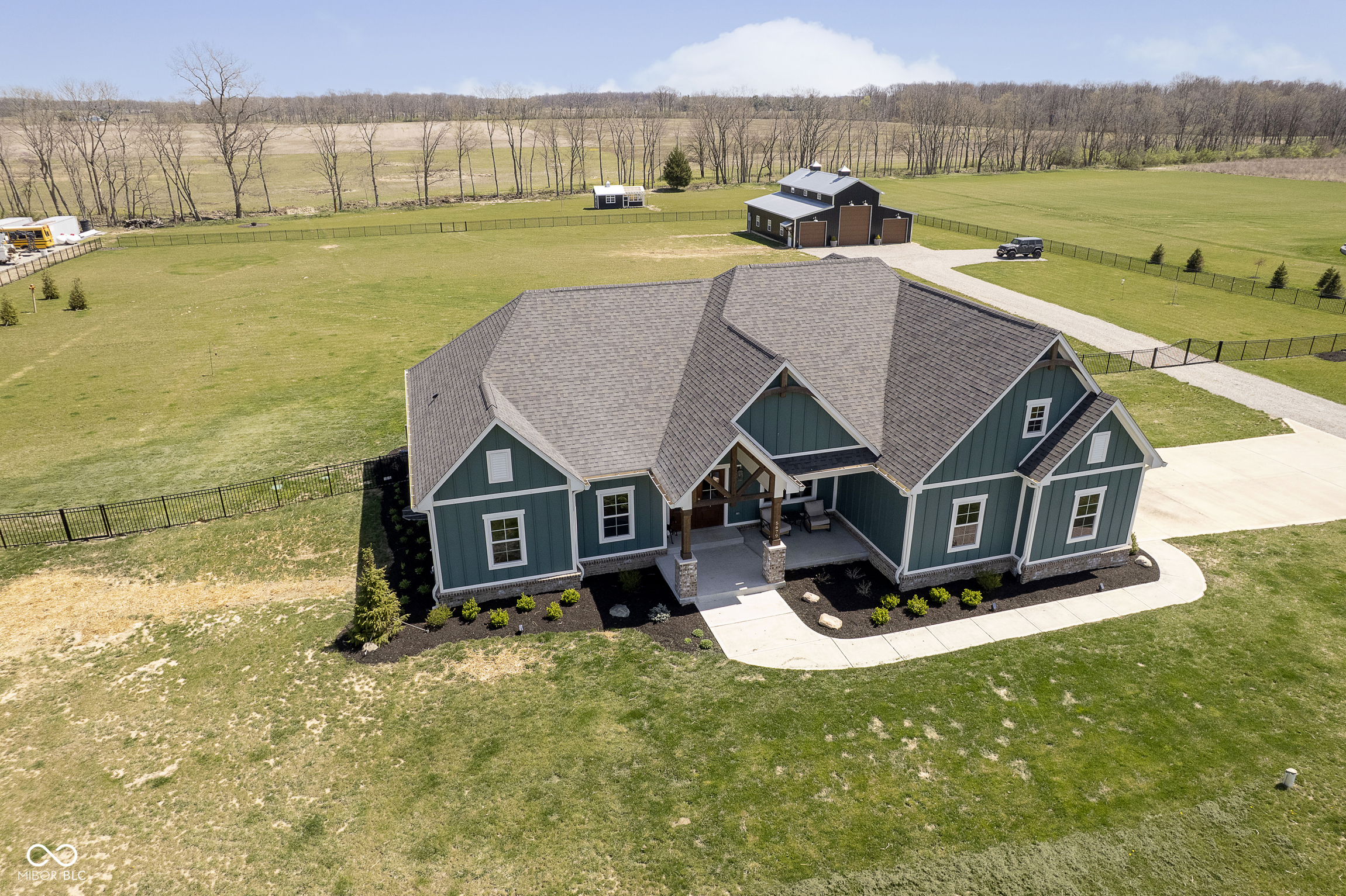 5679 S 675 W New Palestine IN 46163