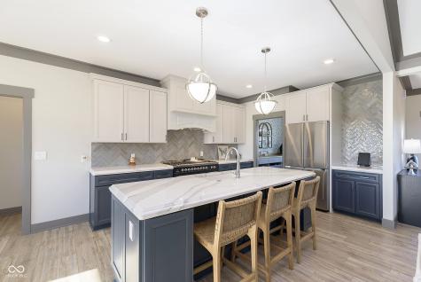 5679 S 675 W New Palestine IN 46163