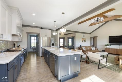 5679 S 675 W New Palestine IN 46163