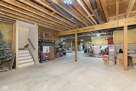 5679 S 675 W New Palestine IN 46163