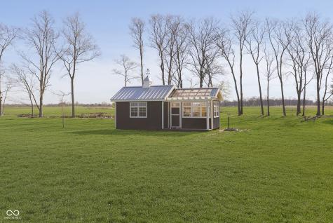 5679 S 675 W New Palestine IN 46163