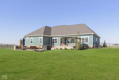 5679 S 675 W New Palestine IN 46163