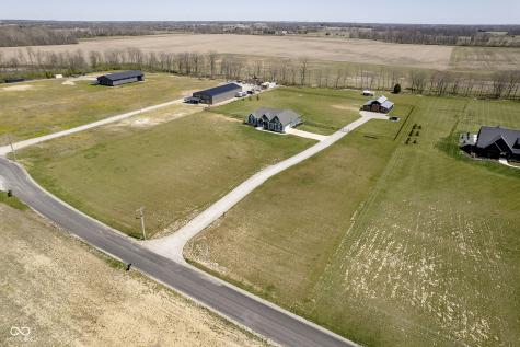 5679 S 675 W New Palestine IN 46163