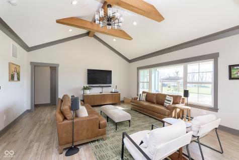 5679 S 675 W New Palestine IN 46163