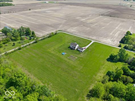 7402 N 640 E Lebanon IN 46052