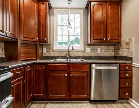 1442 Labrot Court Avon IN 46123