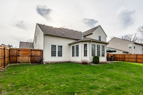 1442 Labrot Court Avon IN 46123