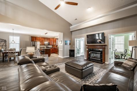 1442 Labrot Court Avon IN 46123