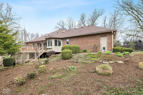 8438 Catamaran Drive Indianapolis IN 46236
