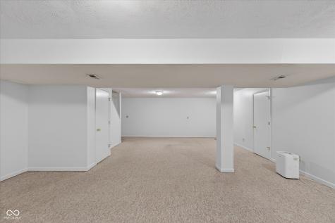 211 Wyndotte Drive Carmel IN 46032
