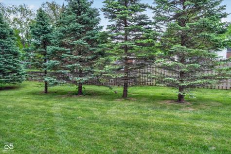 211 Wyndotte Drive Carmel IN 46032