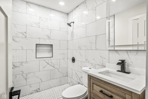 8337 Aspen Court Indianapolis IN 46226