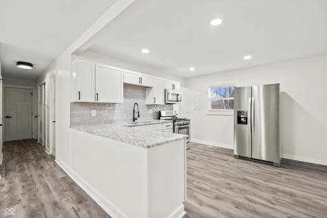 8337 Aspen Court Indianapolis IN 46226