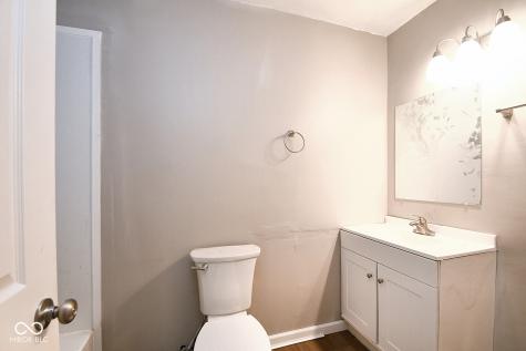 2943 Hillside Avenue Indianapolis IN 46218