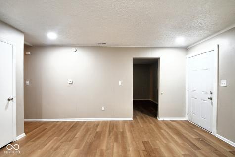 2943 Hillside Avenue Indianapolis IN 46218