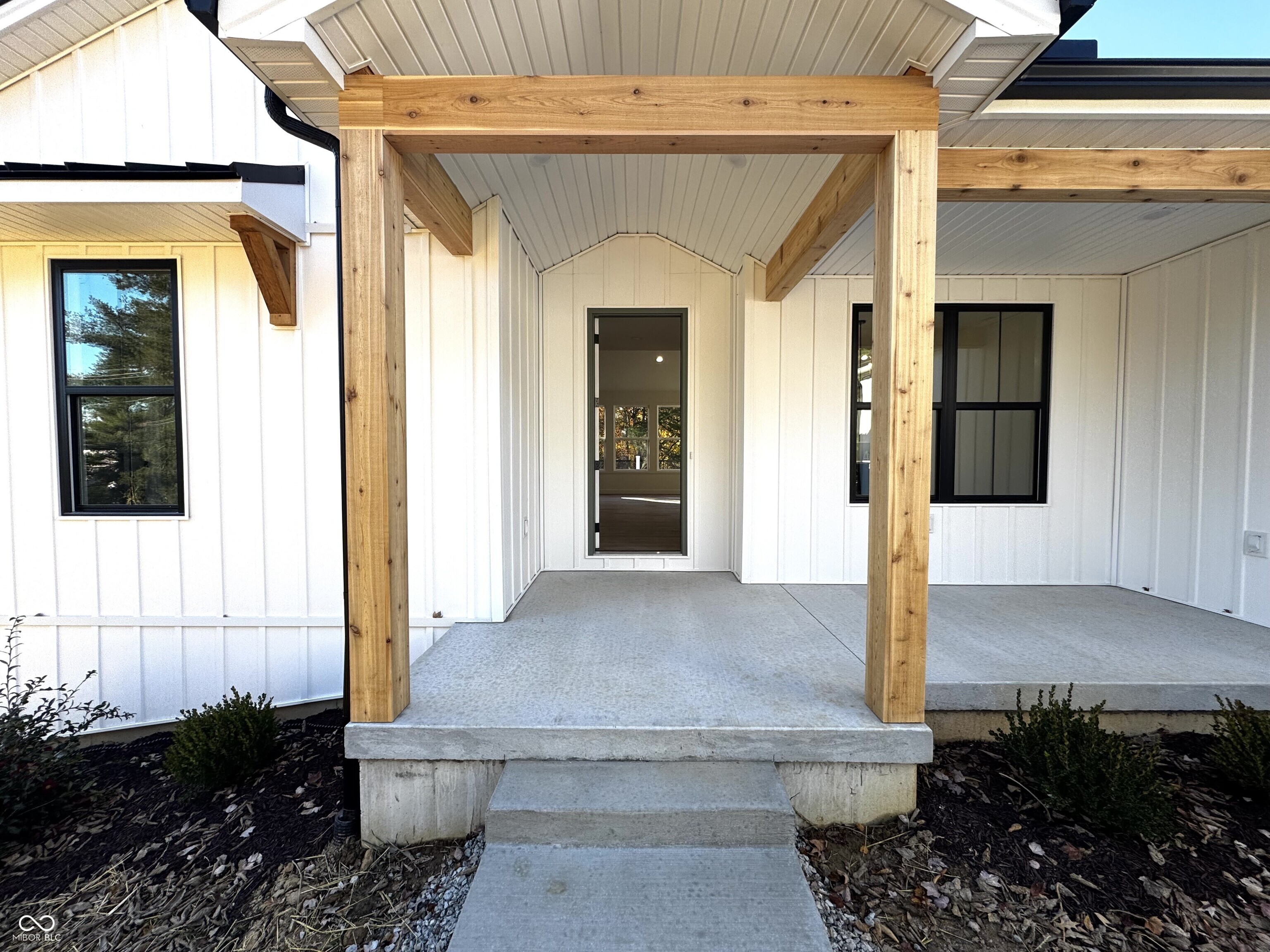 1120 Terrace Lake Road Columbus IN 47201