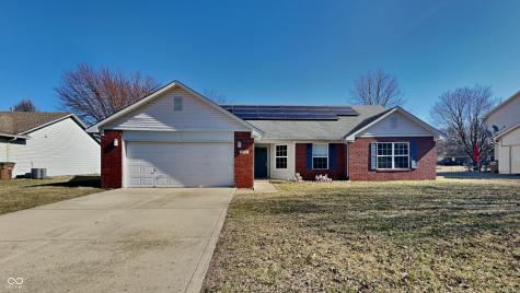 6110 Prairie Stream Way Columbus IN 47203