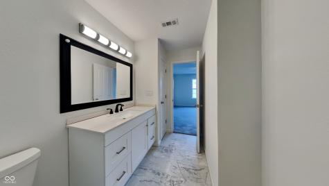 6110 Prairie Stream Way Columbus IN 47203