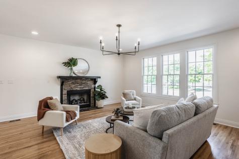 12987 Chew Street Carmel IN 46032
