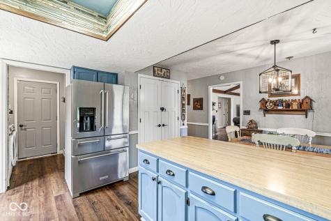 807 Oak Court Greenfield IN 46140