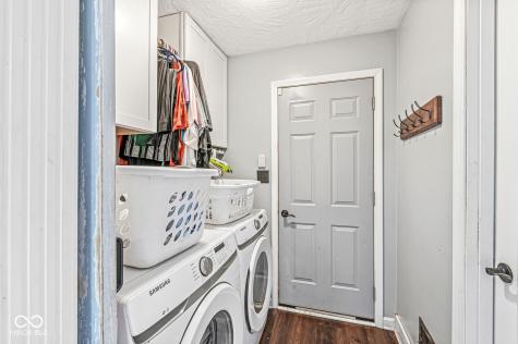 807 Oak Court Greenfield IN 46140