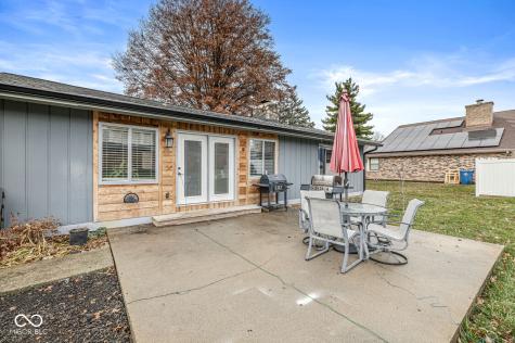 807 Oak Court Greenfield IN 46140