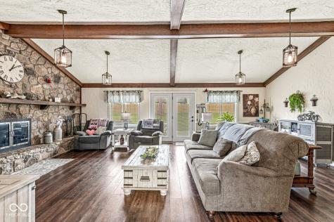 807 Oak Court Greenfield IN 46140