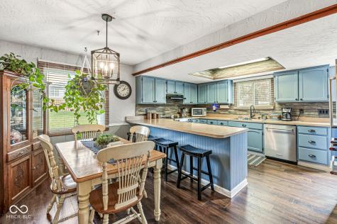 807 Oak Court Greenfield IN 46140