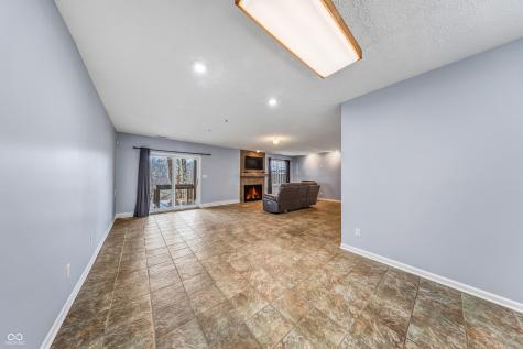 11223 Fonthill Drive Indianapolis IN 46236