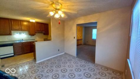 9425 Pepperidge Drive Indianapolis IN 46235