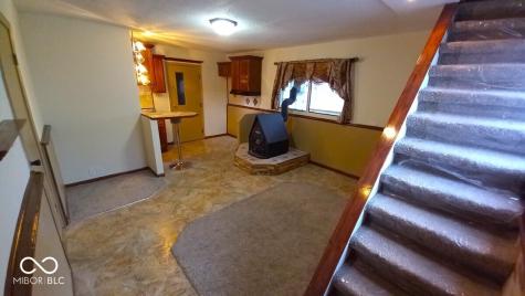 9425 Pepperidge Drive Indianapolis IN 46235
