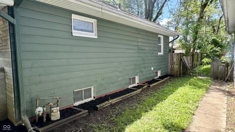 718 N Denny Street Indianapolis IN 46201