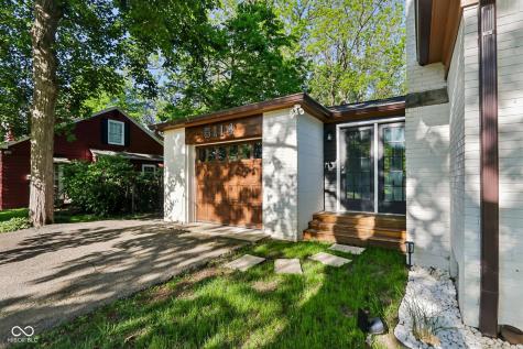 5114 Carvel Avenue Indianapolis IN 46205