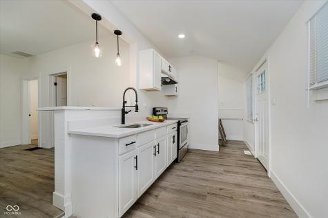 1038 W 33rd Street Indianapolis IN 46208
