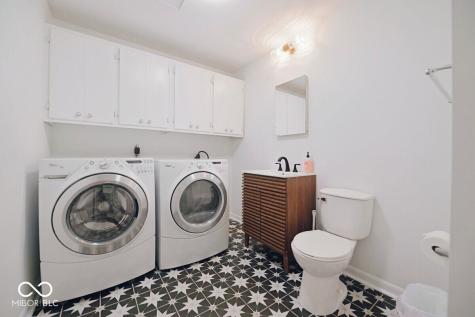 13165 Allisonville Road Fishers IN 46038