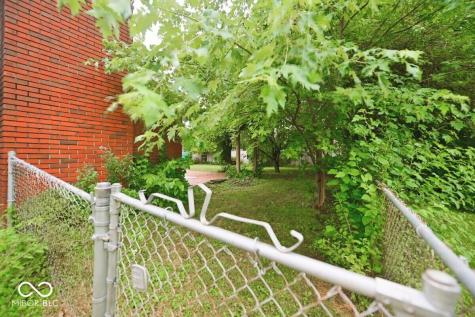 13165 Allisonville Road Fishers IN 46038